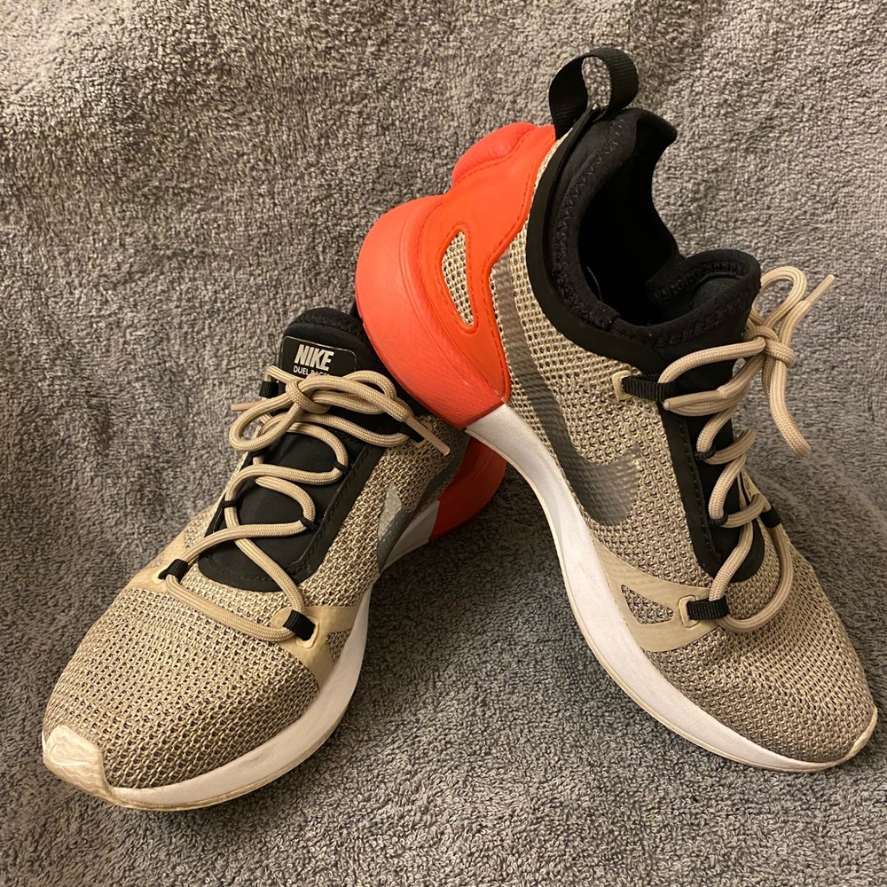 NIKE DUEL RACER SHOES